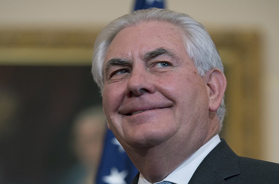 Ngoại trưởng Rex Tillerson tốt nghiệp Đại học Texas ở Austin vào năm 1975 với tấm bằng cử nhân kỹ sư xây dựng dân dụng. Ông là một trong những quan chức có học vấn cao trong  nội các của Tổng thống Trump. (Nguồn: BI)